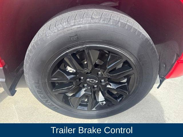 Used 2023 Chevrolet Silverado 1500 Custom AWD/4WD image 10
