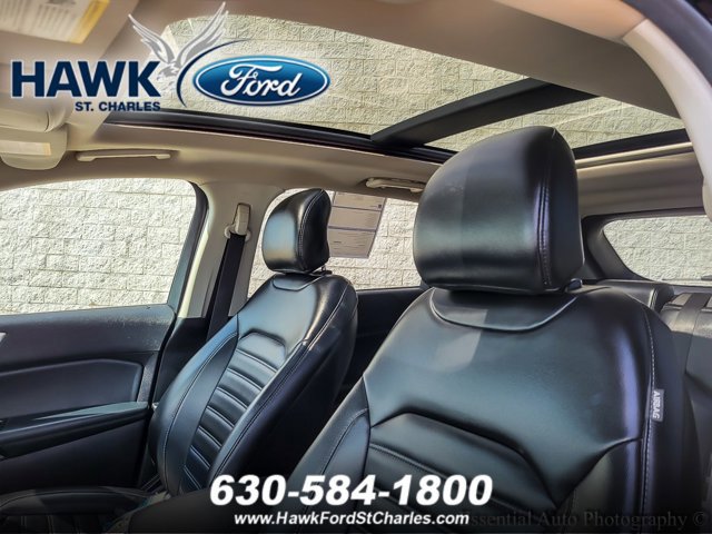 Certified 2019 Ford Edge SEL w/ Equipment Group 201A image 9