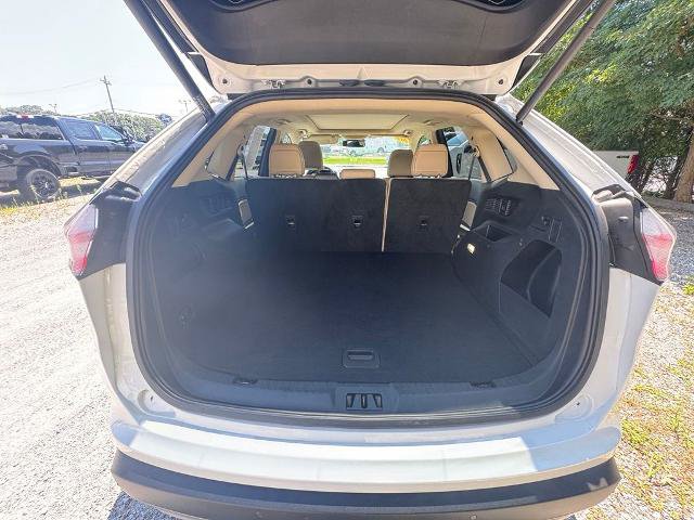 Certified 2022 Ford Edge SEL w/ Convenience Package AWD/4WD image 7