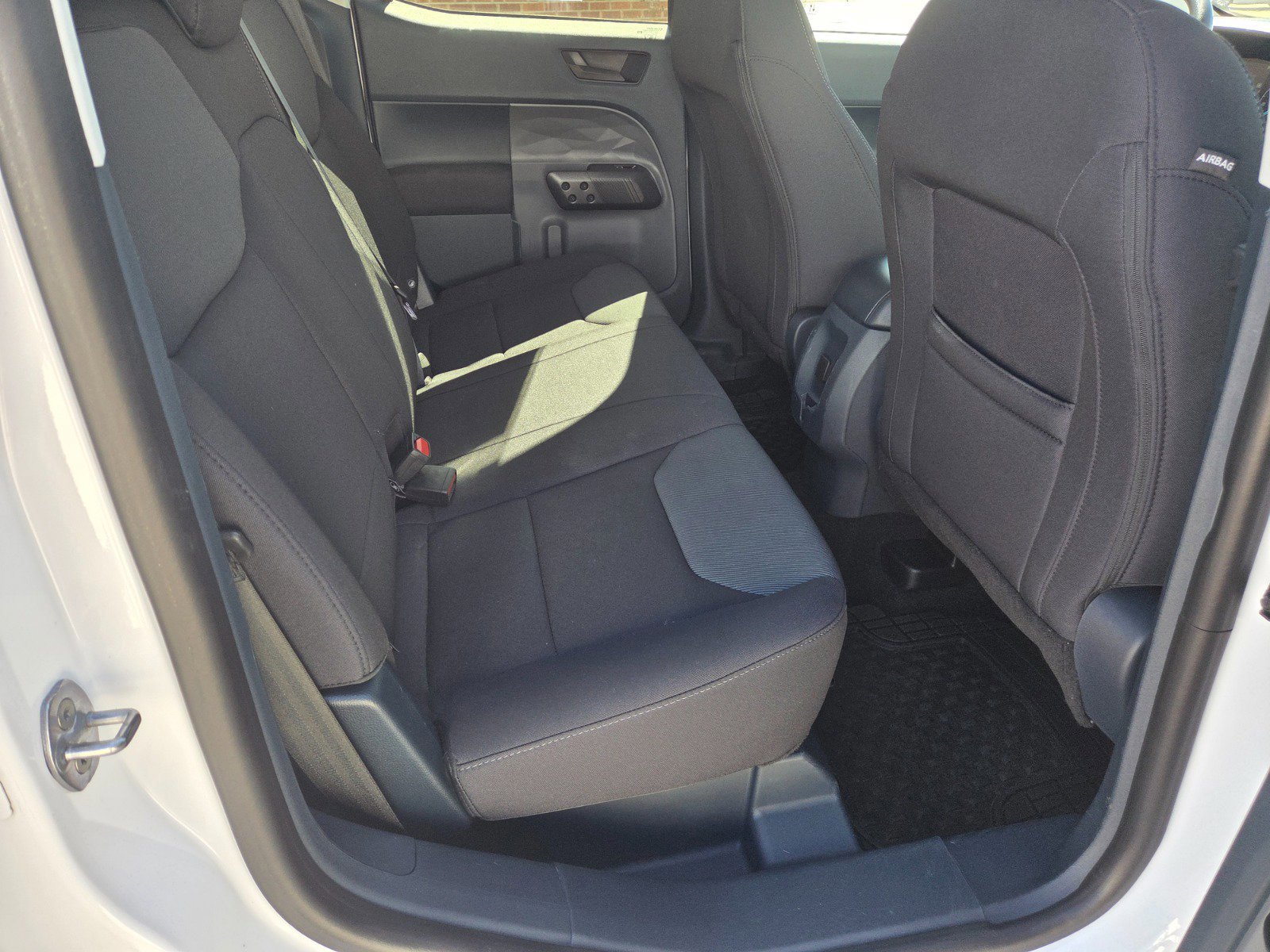 Certified 2022 Ford Maverick XL image 16