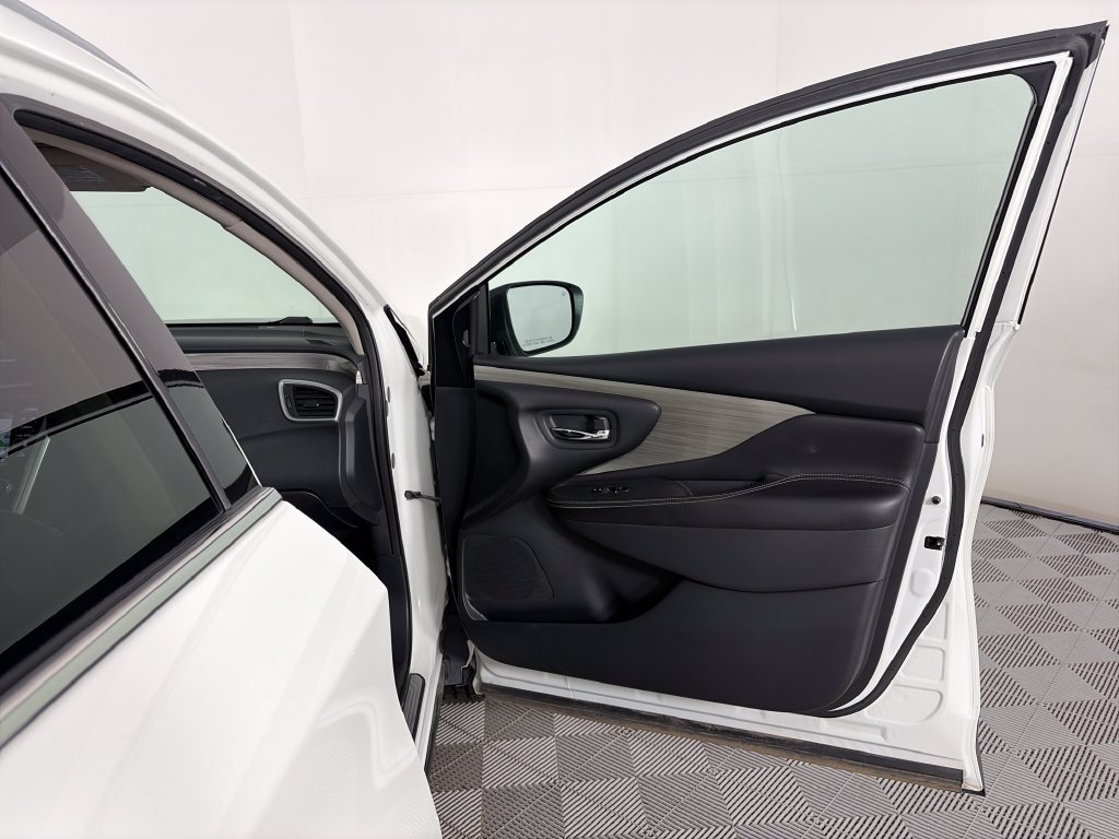 Used 2018 Nissan Murano SL w/ Cargo Package AWD/4WD image 30