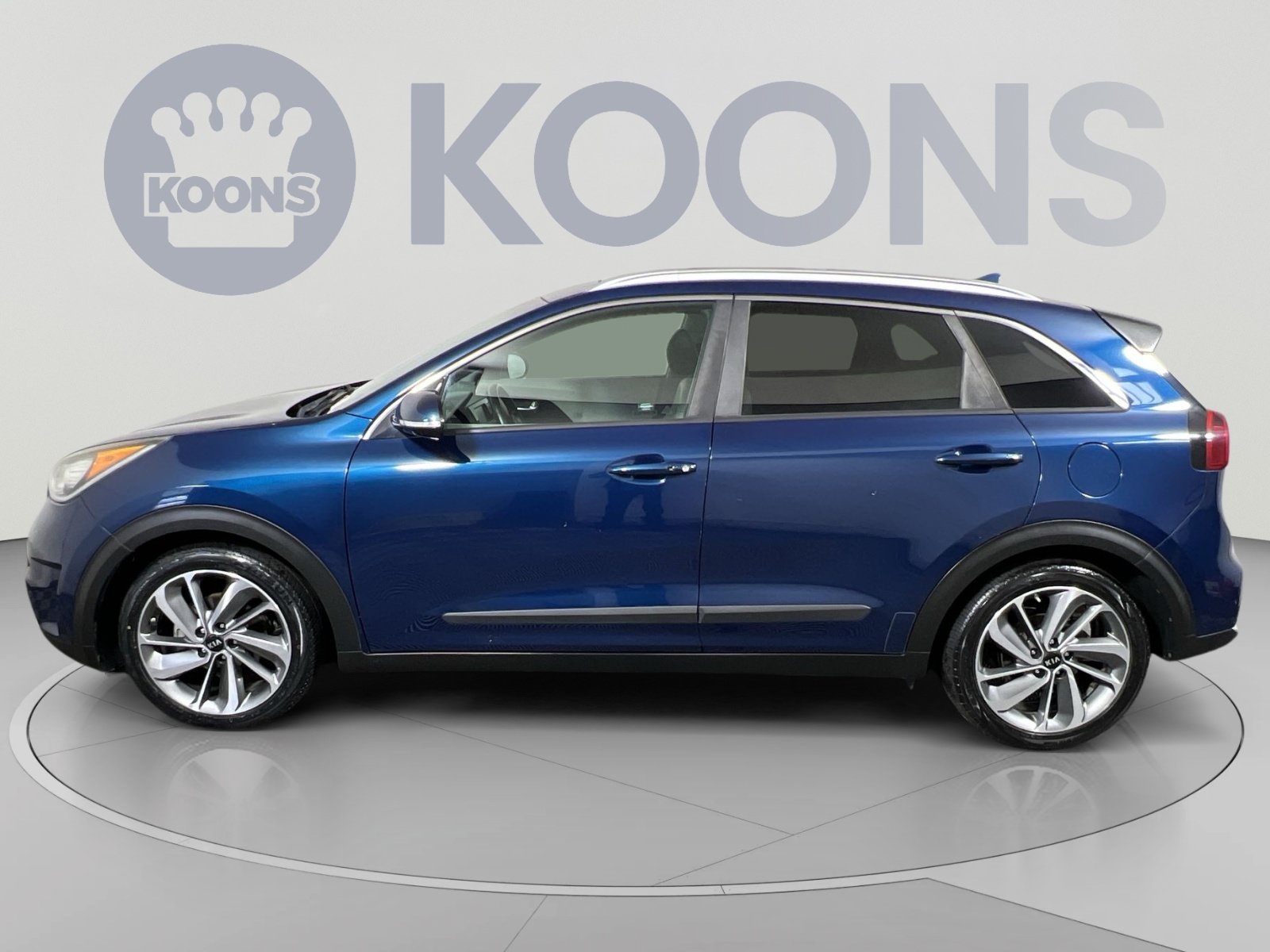 Used 2017 Kia Niro Touring FWD image 7