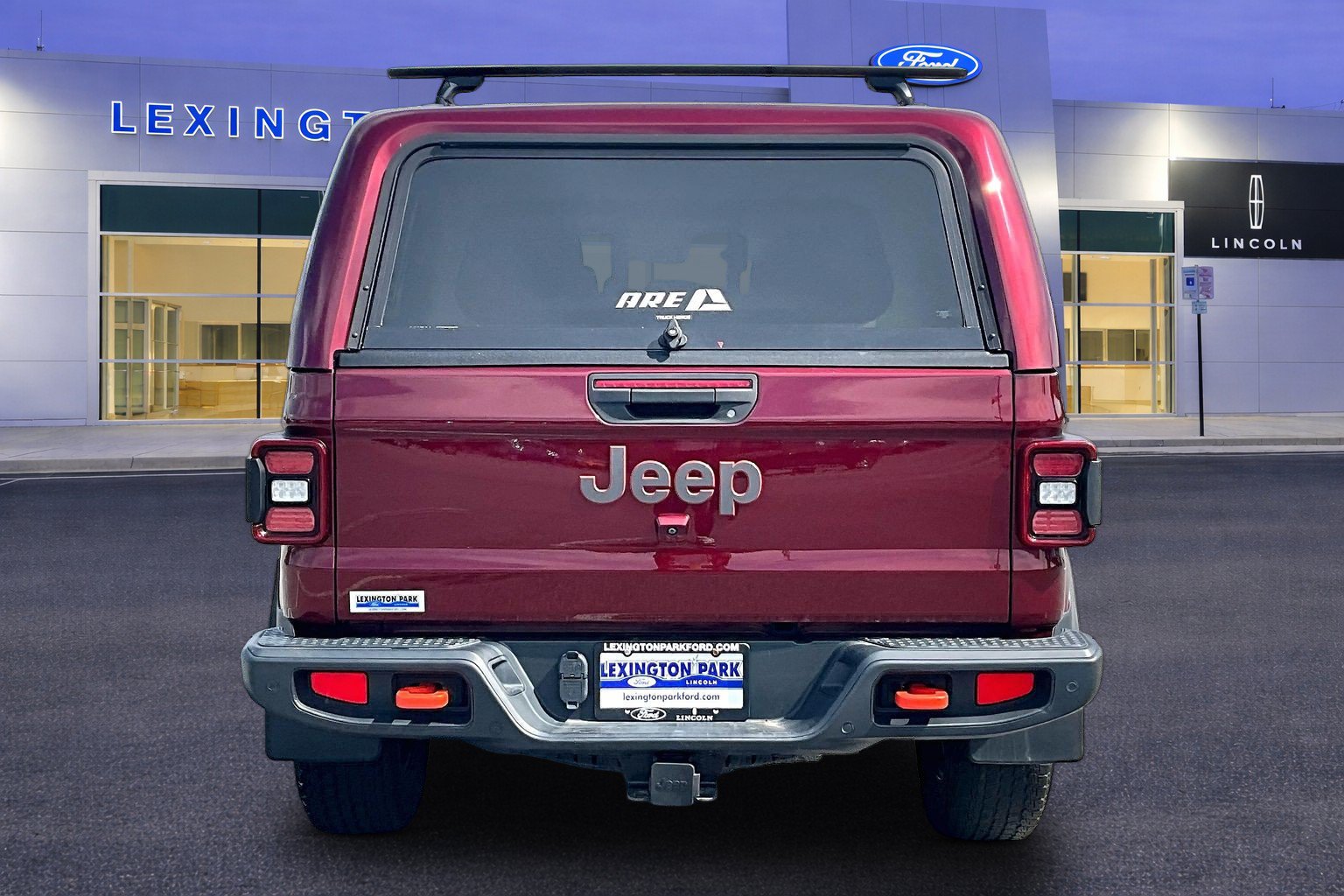 Used 2022 Jeep Gladiator Mojave w/ LED Lighting Group AWD/4WD image 6