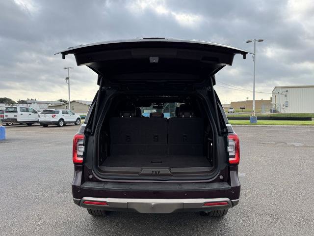 Certified 2023 Ford Expedition King Ranch RWD image 5