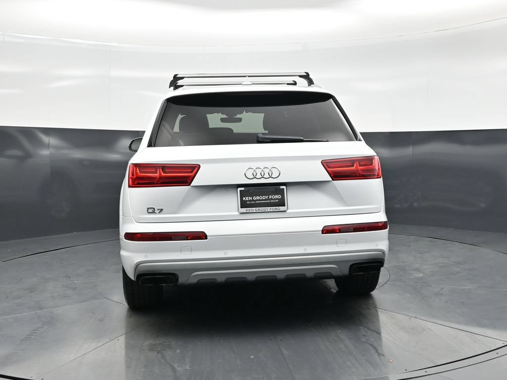 Used 2019 Audi Q7 3.0T Premium w/ Convenience Package AWD/4WD image 32