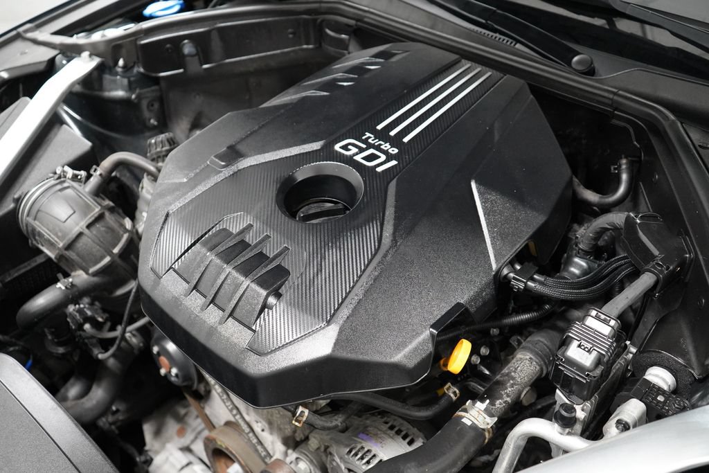Used 2023 Genesis G70 2.0T AWD/4WD image 32