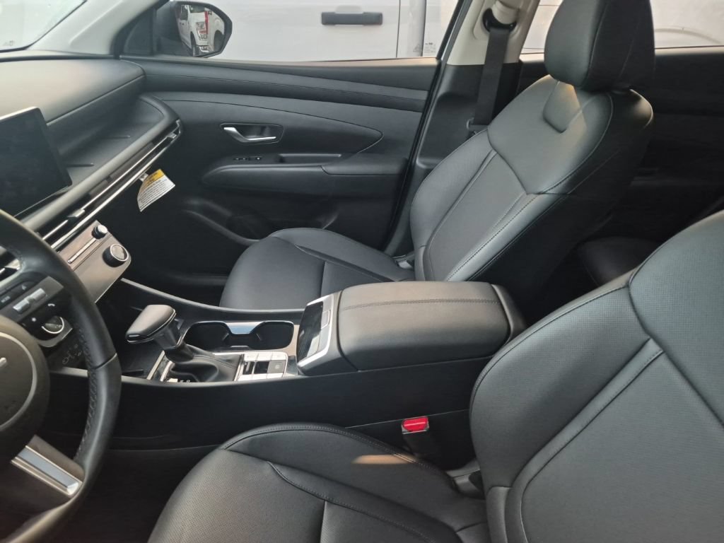 Used 2026 Hyundai Tucson SEL FWD image 30