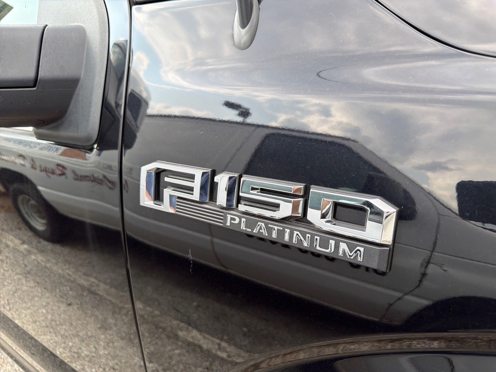 Certified 2020 Ford F150 Platinum AWD/4WD image 4