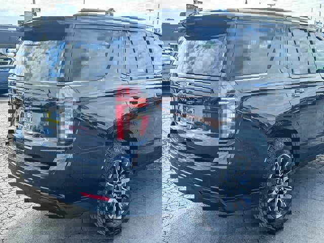 Used 2024 Chevrolet Tahoe Z71 w/ Z71 Off-Road Package image 5