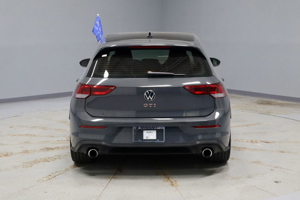 Used 2024 Volkswagen GTI SE FWD image 11