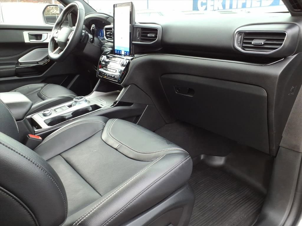 Certified 2023 Ford Explorer ST w/ Equipment Group 401A image 9