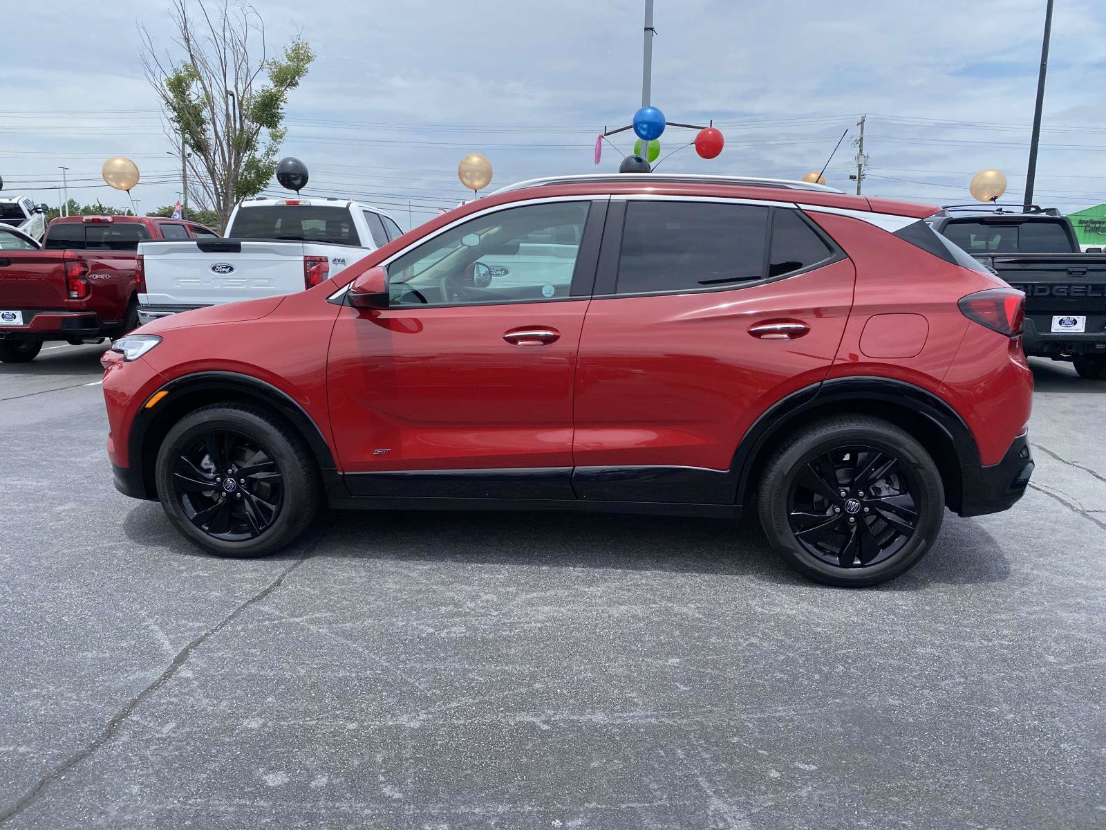 Used 2026 Buick Encore GX Sport Touring w/ Comfort Package FWD image 4