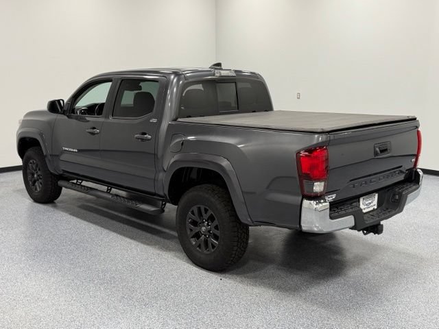 Used 2021 Toyota Tacoma SR5 RWD image 9