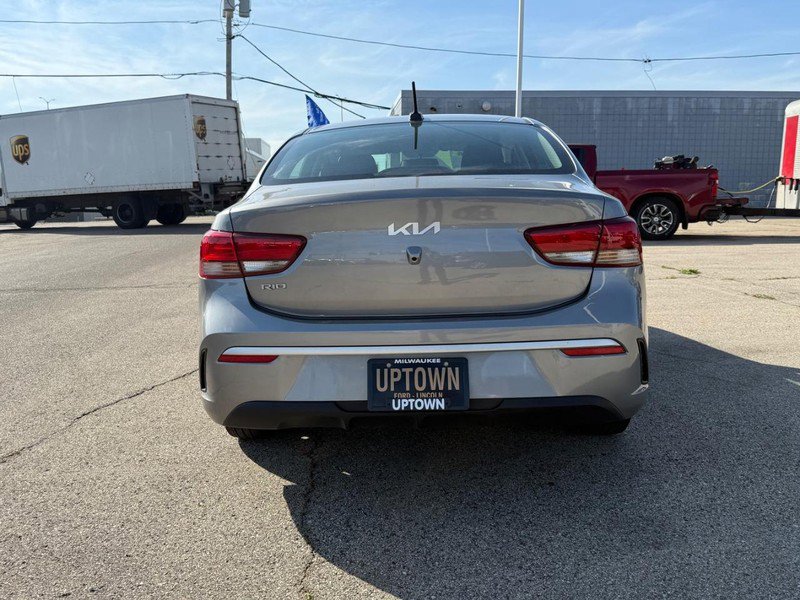 Used 2022 Kia Rio S image 4