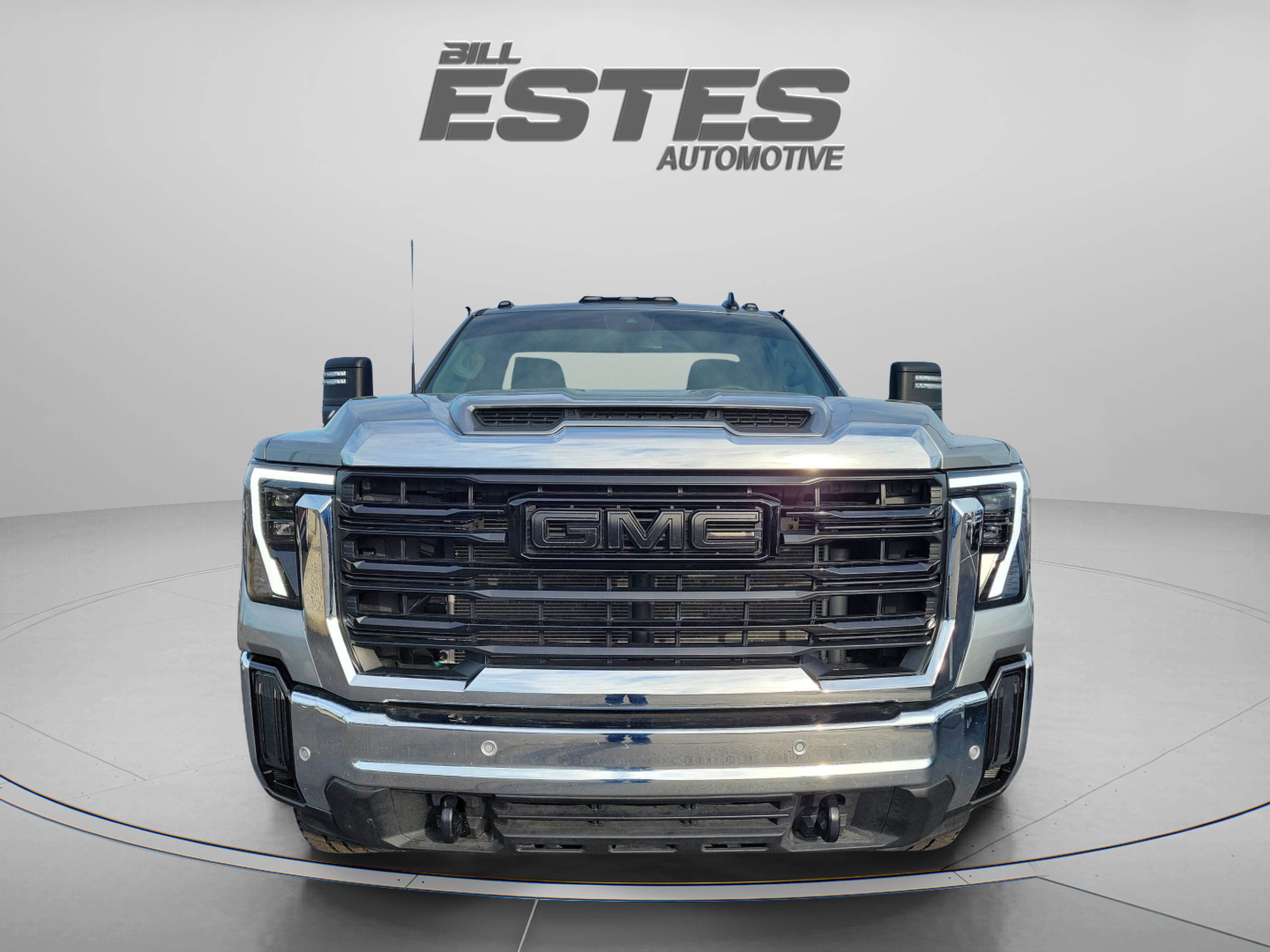 Used 2025 GMC Sierra 3500 Pro w/ 1SA Pro Safety Plus Package AWD/4WD image 6