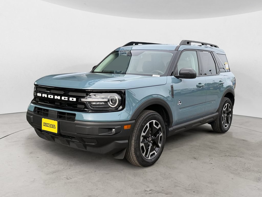 Certified 2023 Ford Bronco Sport Outer Banks w/ Tech Package AWD/4WD image 1