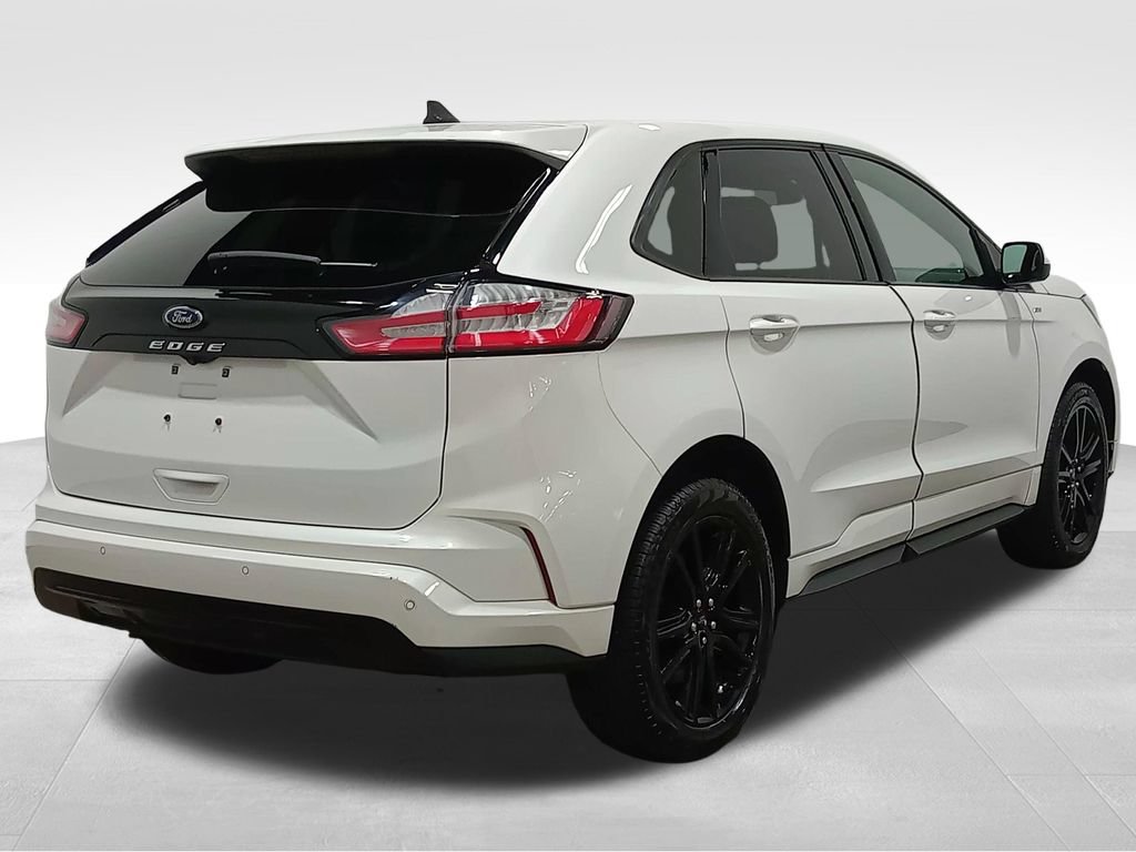 Certified 2023 Ford Edge SEL AWD/4WD image 3