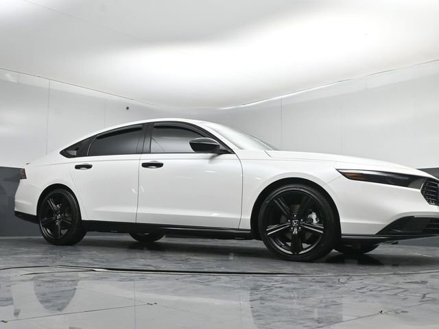 Used 2025 Honda Accord Sport image 37