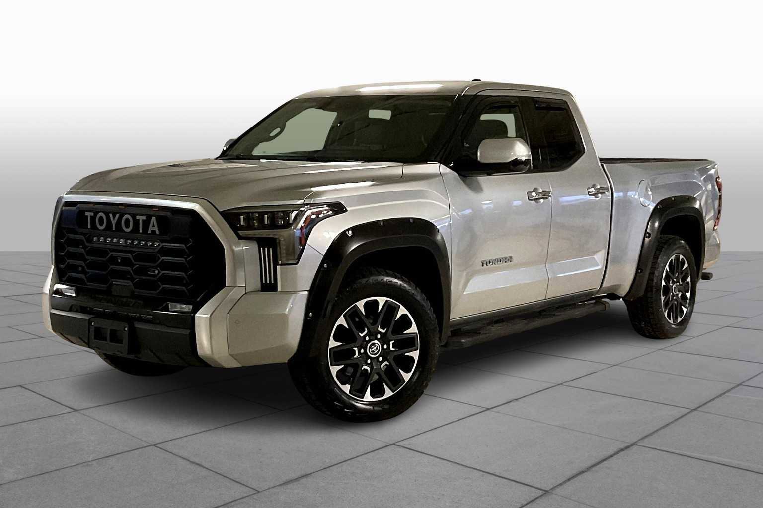 Used 2022 Toyota Tundra Limited image 2
