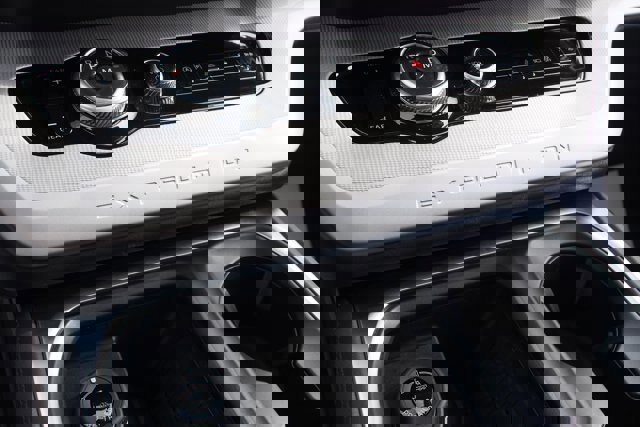 Certified 2025 Ford Expedition Active image 27