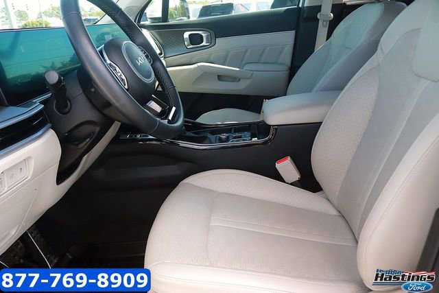 Used 2025 Kia Sorento SX FWD image 12
