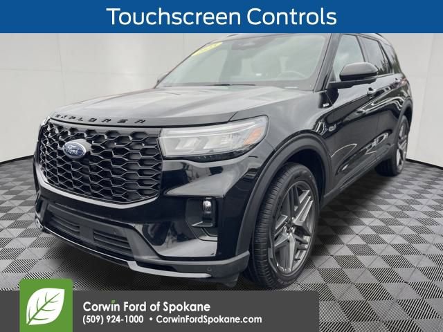 Certified 2025 Ford Explorer ST-Line w/ ST-Line Street Pack image 6