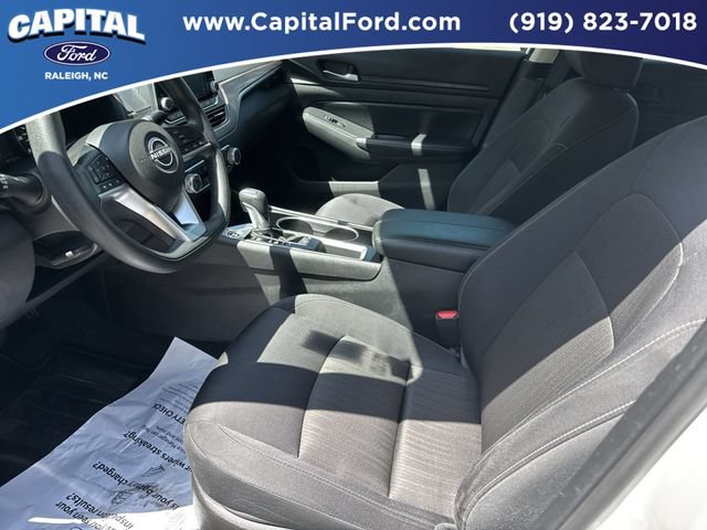 Used 2024 Nissan Altima 2.5 SV FWD image 19