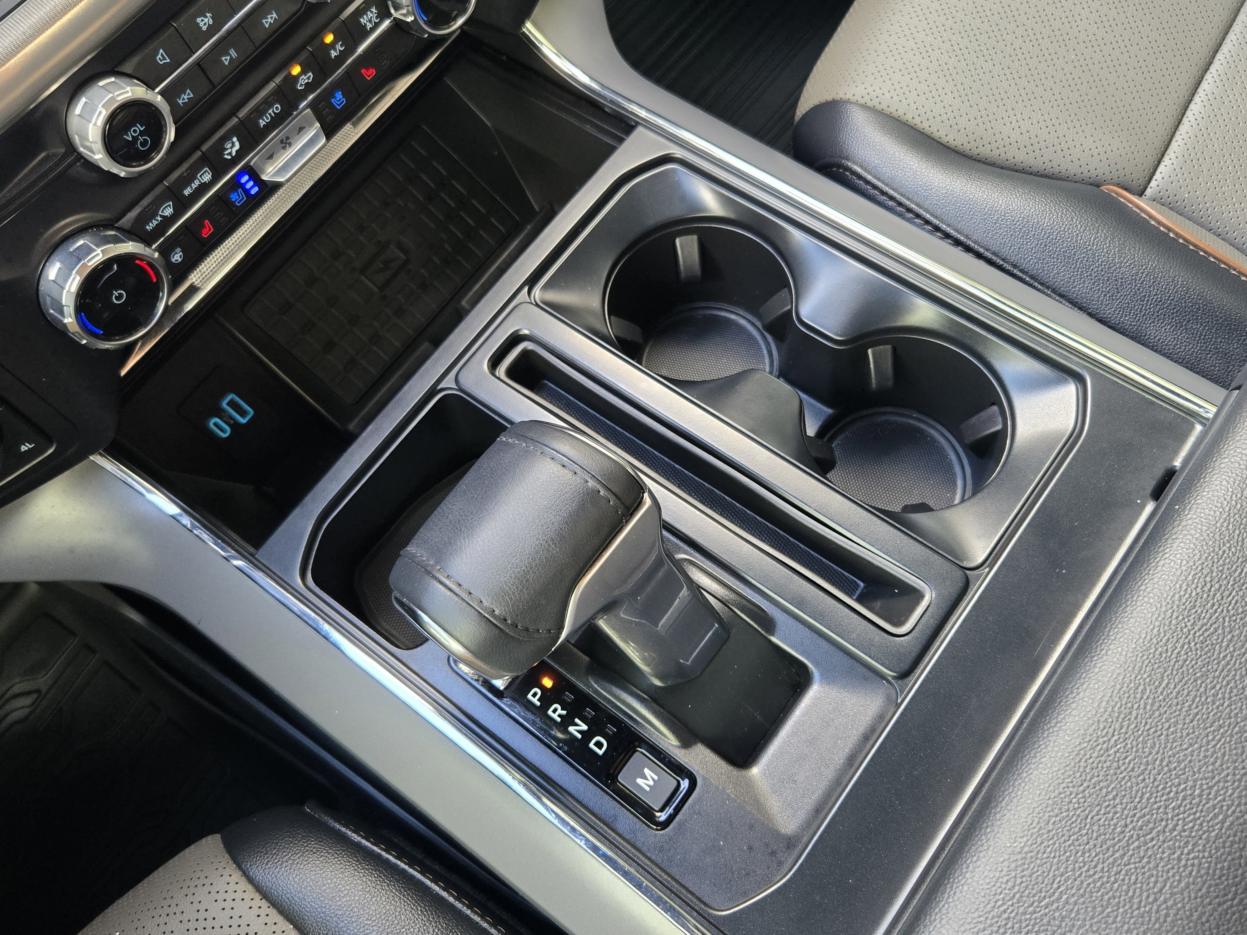 Certified 2024 Ford F150 Lariat w/ Equipment Group 502A High image 15