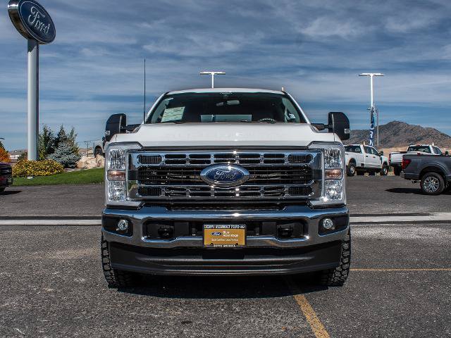 Certified 2025 Ford F350 XLT AWD/4WD image 2