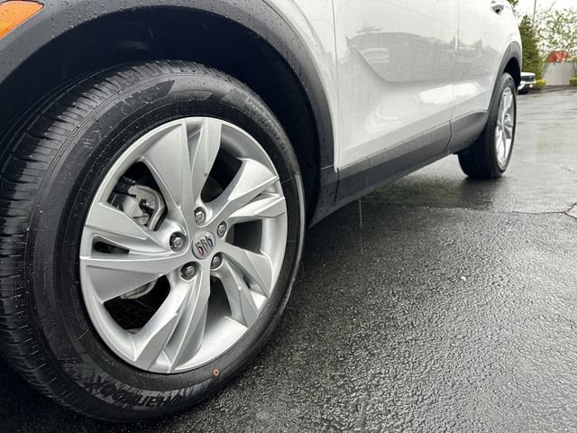 Used 2024 Buick Encore GX Preferred w/ Comfort Package FWD image 13