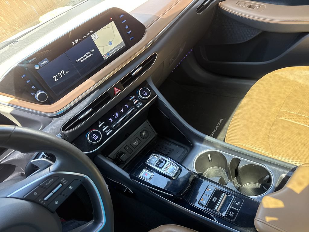 Used 2021 Hyundai Sonata Limited w/ Cargo Package FWD image 16