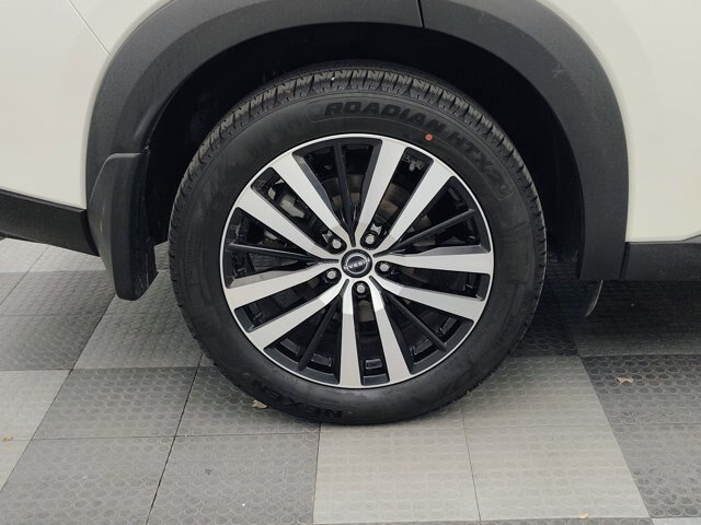 Used 2023 Nissan Pathfinder Platinum AWD/4WD image 13
