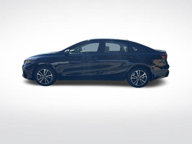 Used 2023 Kia Forte LXS FWD image 8