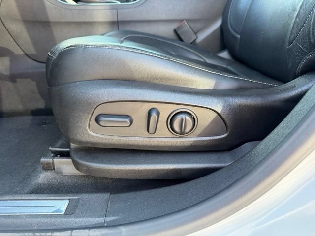 Used 2019 GMC Acadia SLT FWD image 11