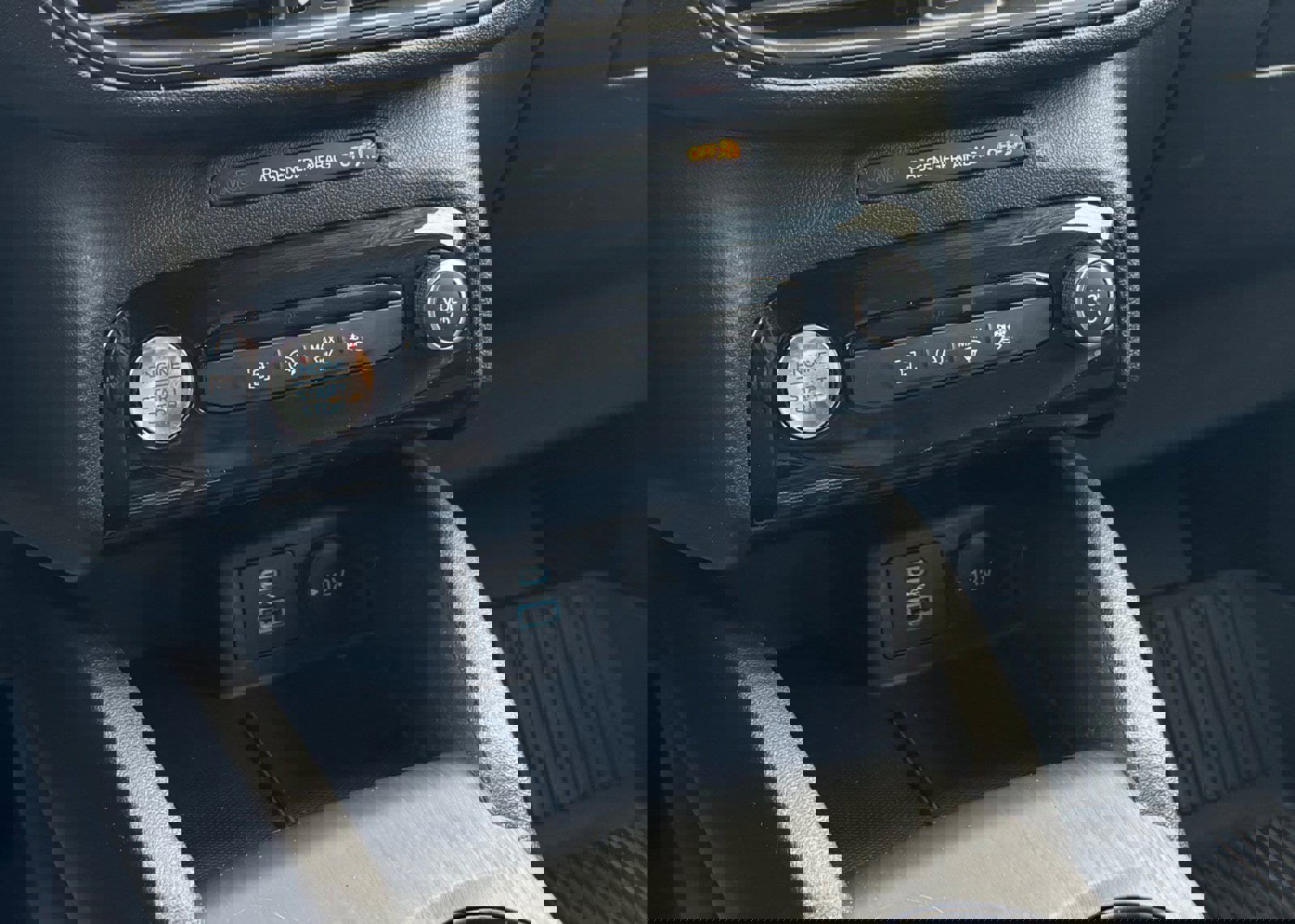 Certified 2023 Ford Escape ST-Line w/ Tech Pack #1 image 44