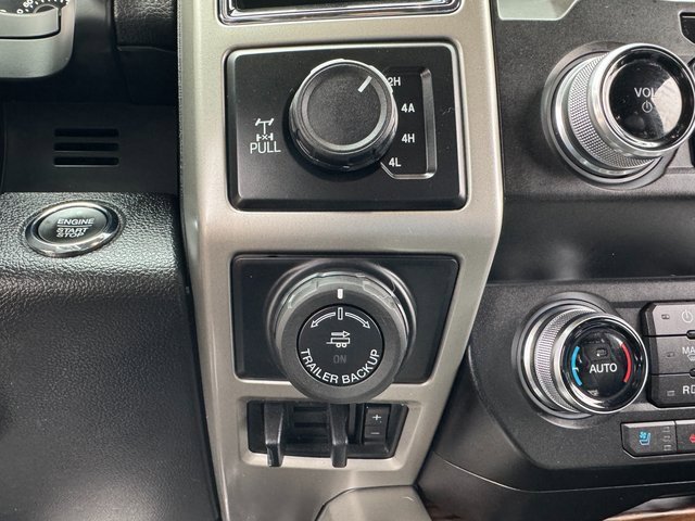 Certified 2019 Ford F150 Lariat w/ Equipment Group 502A Luxury image 29