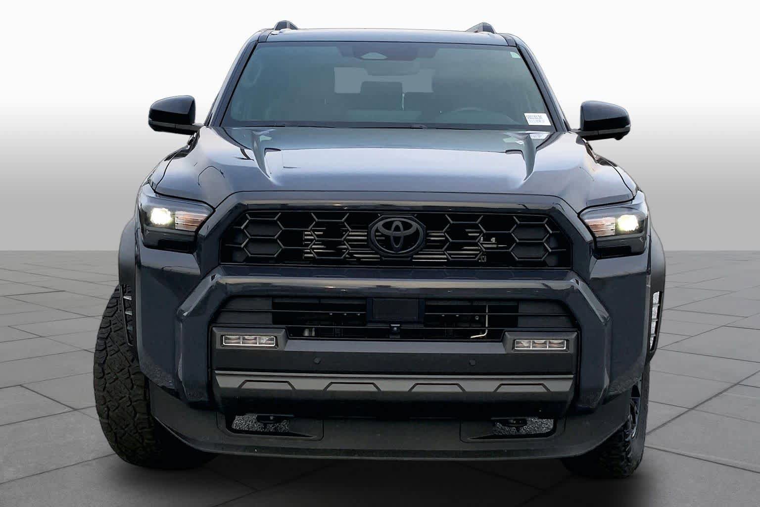 Used 2025 Toyota 4Runner TRD Off-Road Premium AWD/4WD image 4
