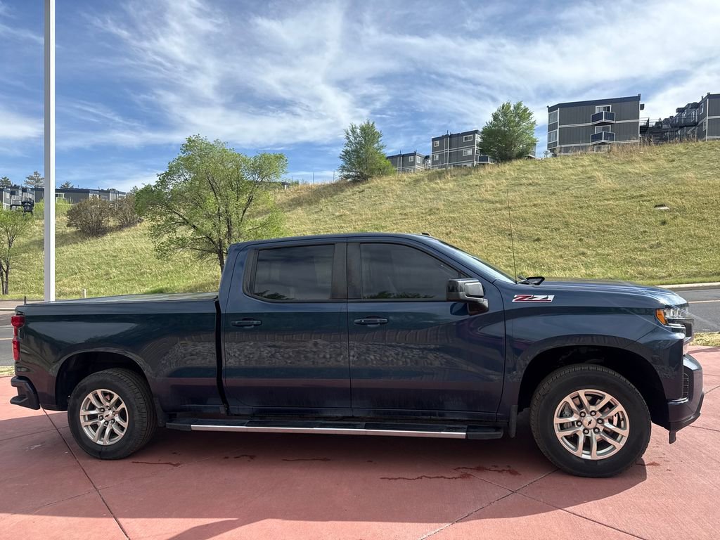 Used 2022 Chevrolet Silverado 1500 RST w/ Convenience Package II AWD/4WD image 9