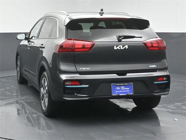 Used 2022 Kia Niro EX image 9