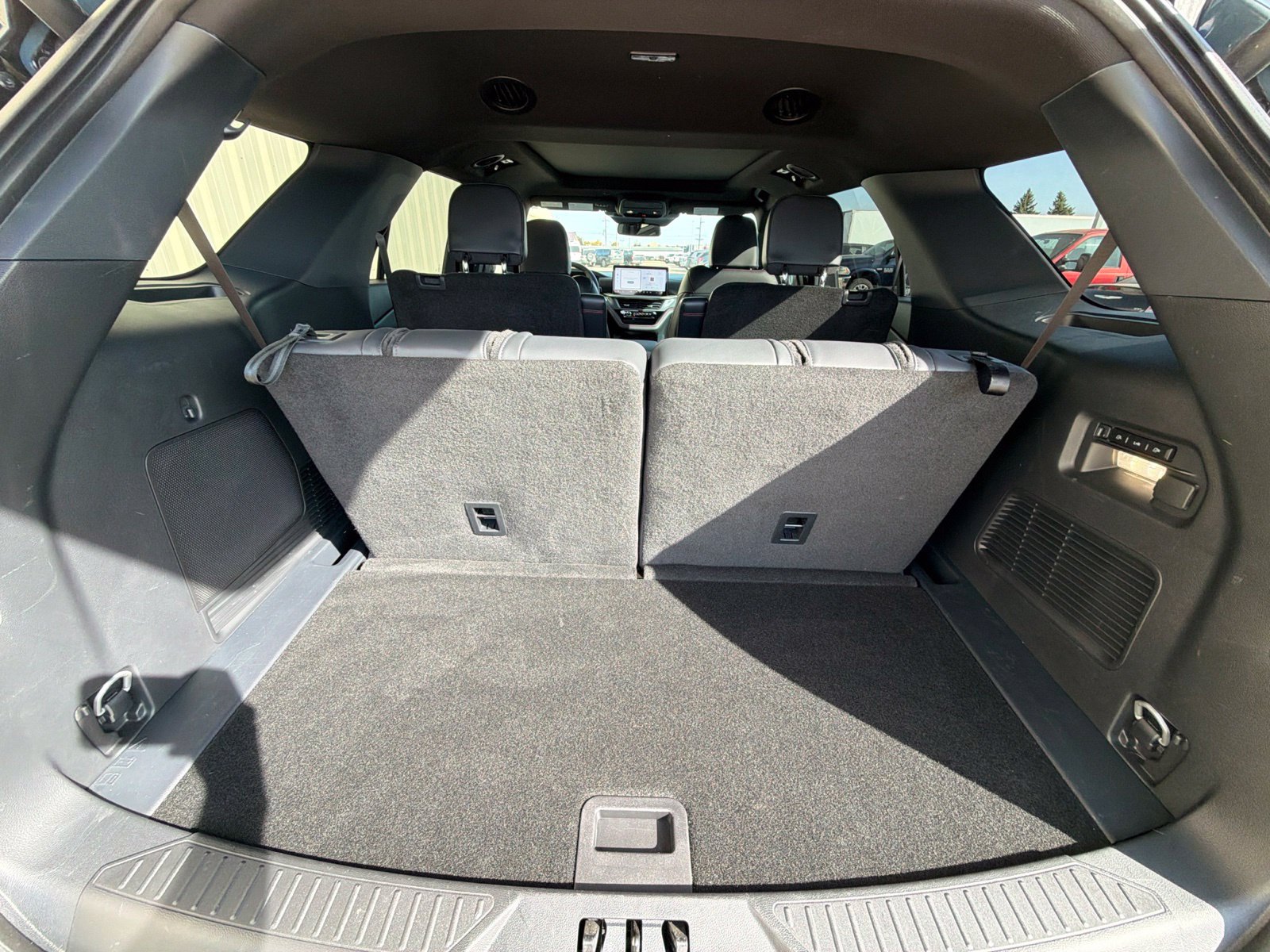 Certified 2026 Ford Explorer ST w/ Sun And Sound Package AWD/4WD image 14