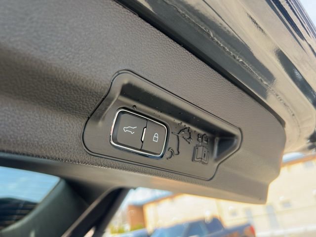 Certified 2024 Ford Explorer XLT w/ Equipment Group 202A image 24