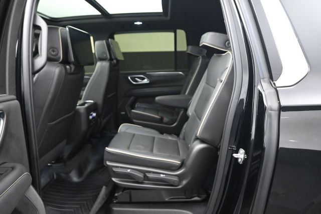 Used 2021 GMC Yukon XL SLT w/ SLT Luxury Plus Package AWD/4WD image 20
