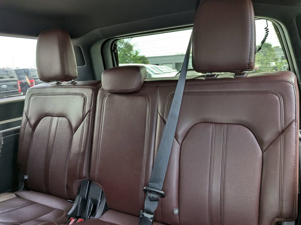 Certified 2022 Ford Expedition Max Limited image 18