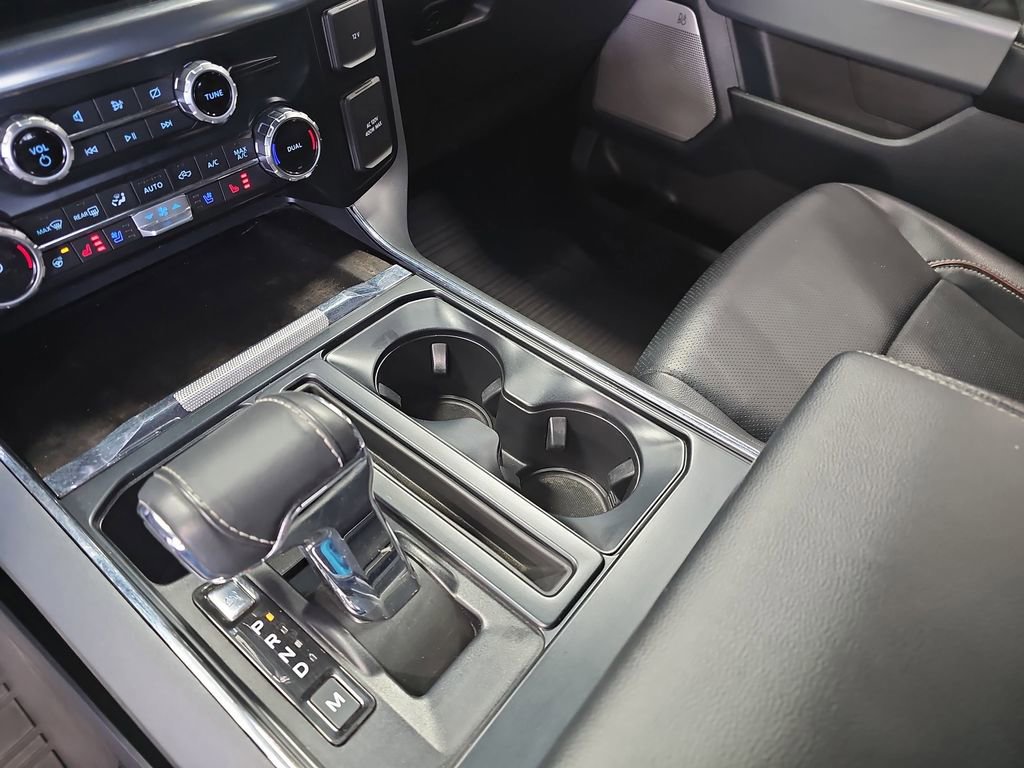 Certified 2022 Ford F150 Lariat w/ Equipment Group 502A High image 24