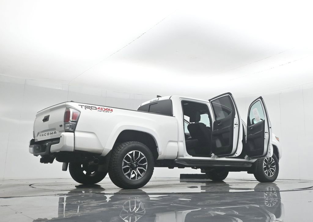 Used 2022 Toyota Tacoma TRD Sport image 43