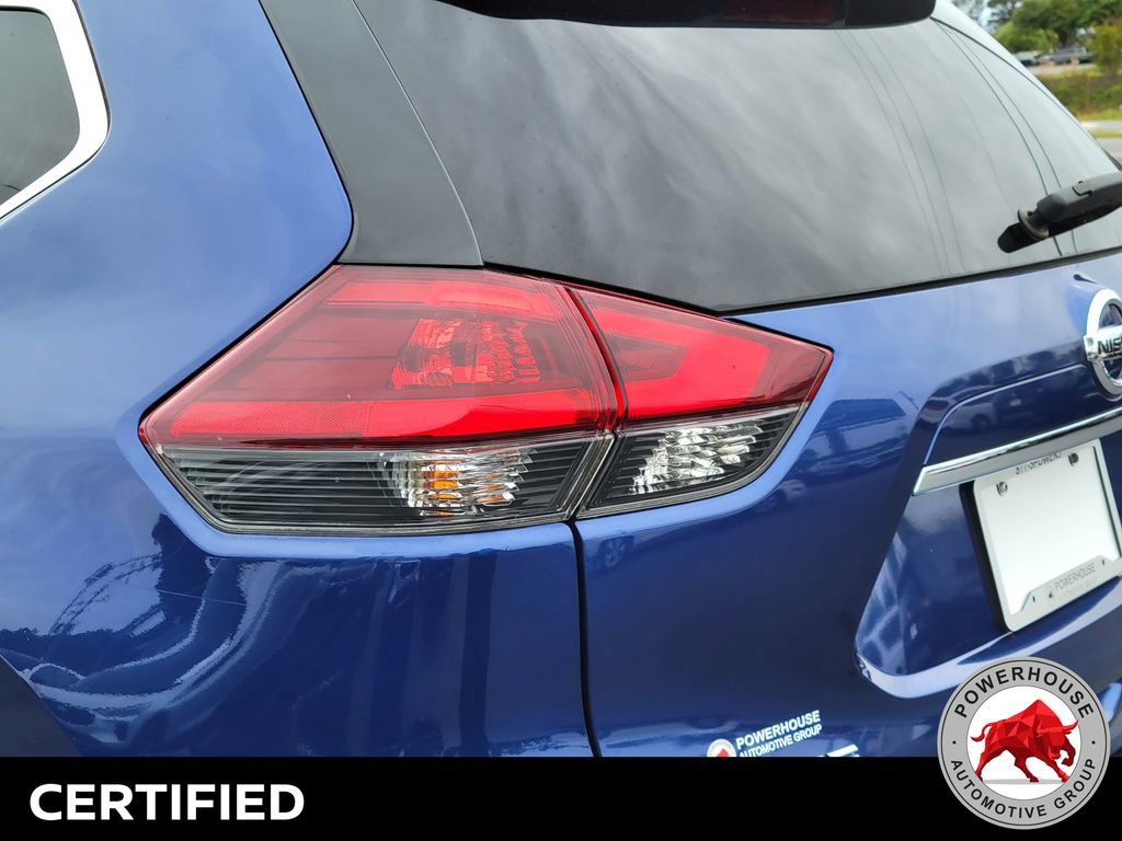 Used 2019 Nissan Rogue SV FWD image 13