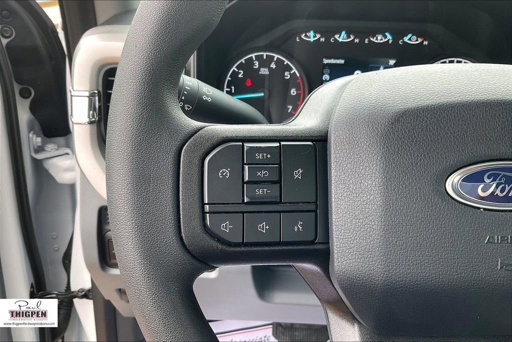 Certified 2025 Ford F250 XL w/ XL Chrome Package image 18