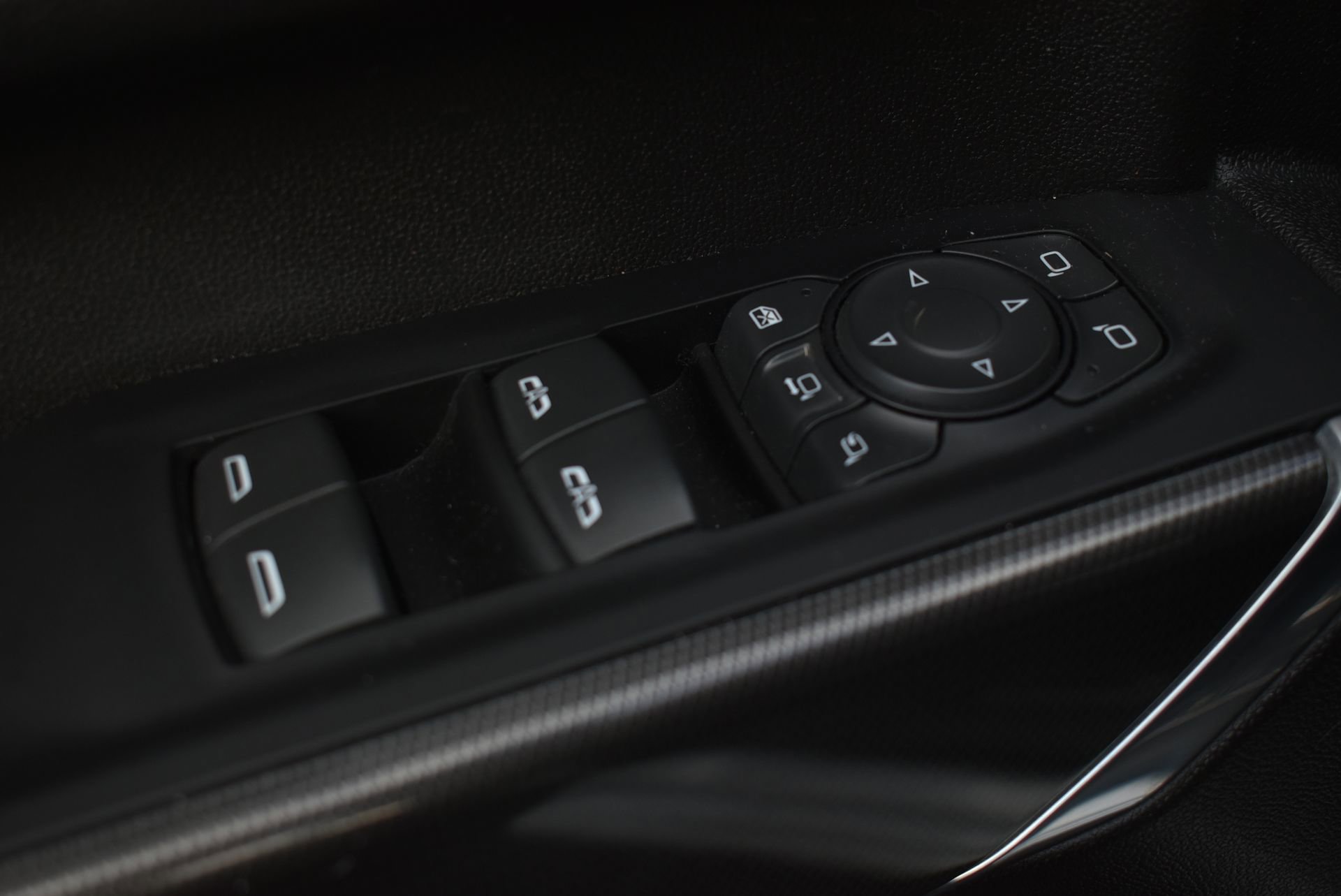 Used 2022 GMC Sierra 2500 AT4 image 13