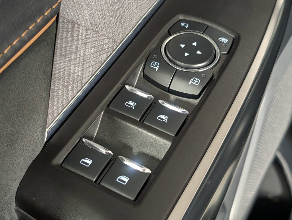 Certified 2023 Ford F150 Platinum w/ Equipment Group 701A High image 18