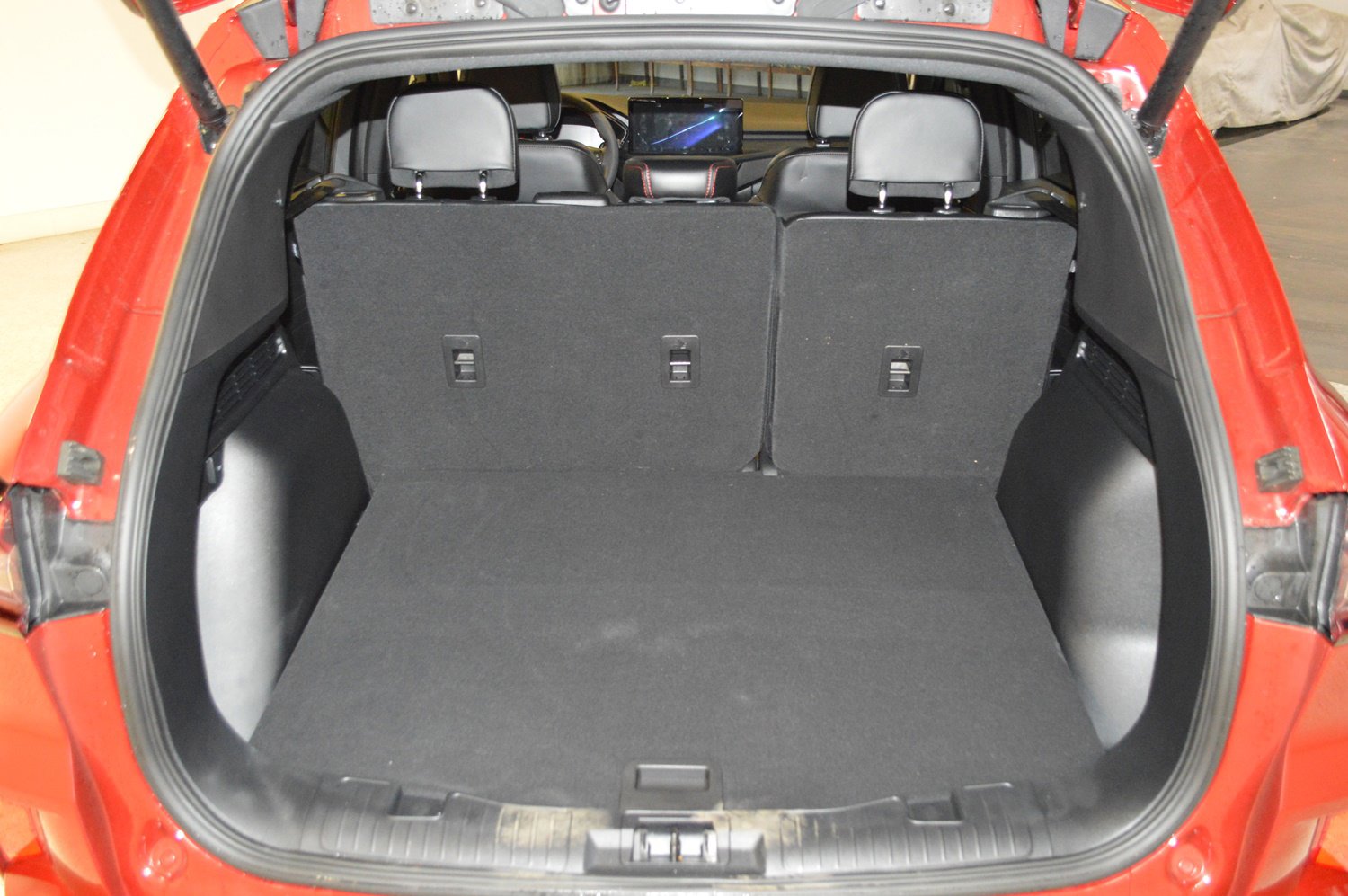 Certified 2024 Ford Escape ST-Line w/ Tech Pack #1 image 13